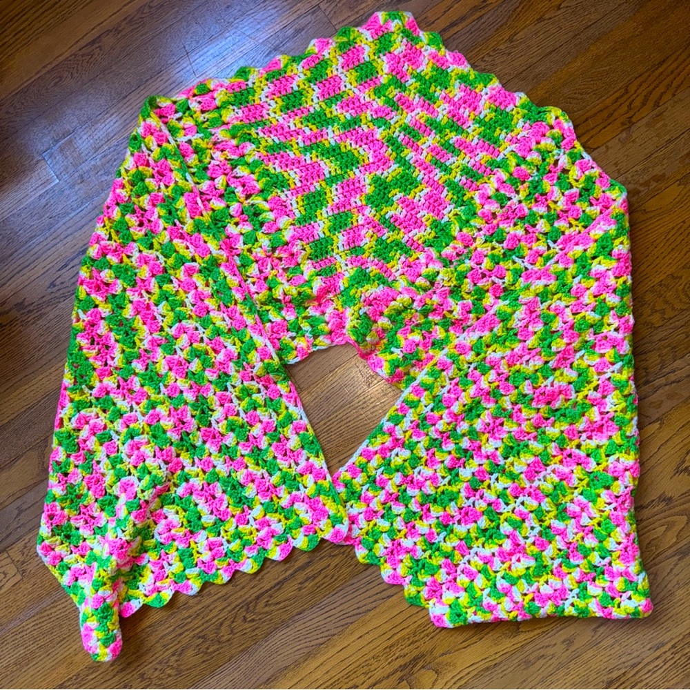Vintage, handmade, crochet shawl/wrap